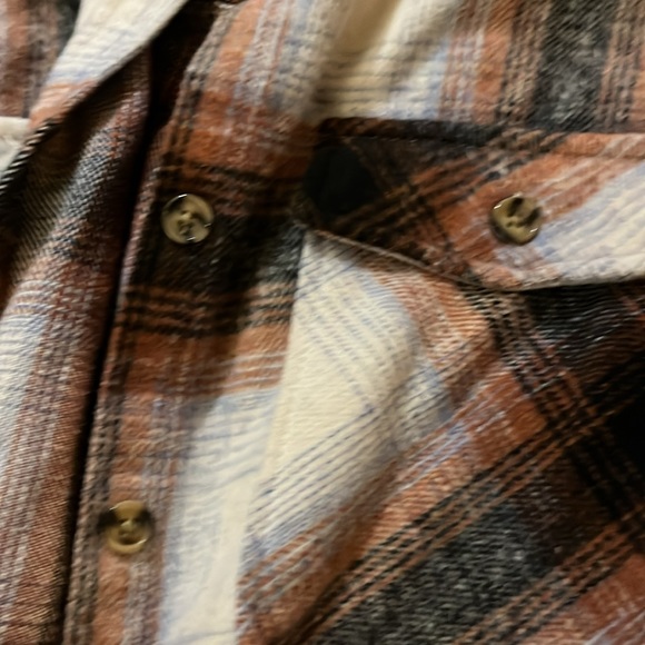 Small button up plaid jacket, rarely worn, good condition - Picture 4 of 5